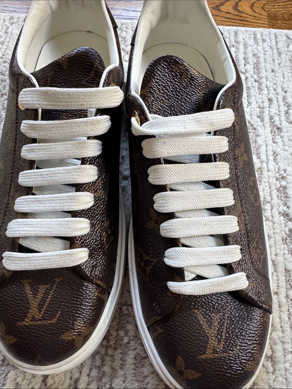Louis Vuitton Women’s Monogram Canvas Sneakers – Worn Twice – Box - Picture 5 of 7